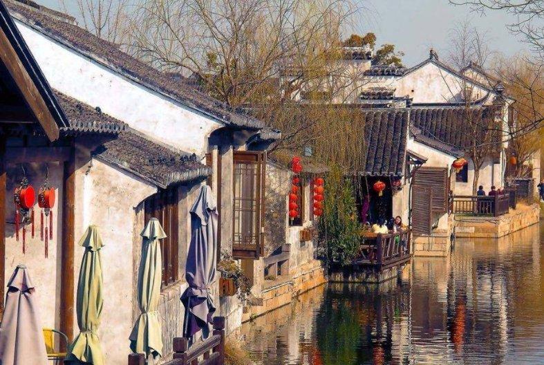 逃出巫婆屋